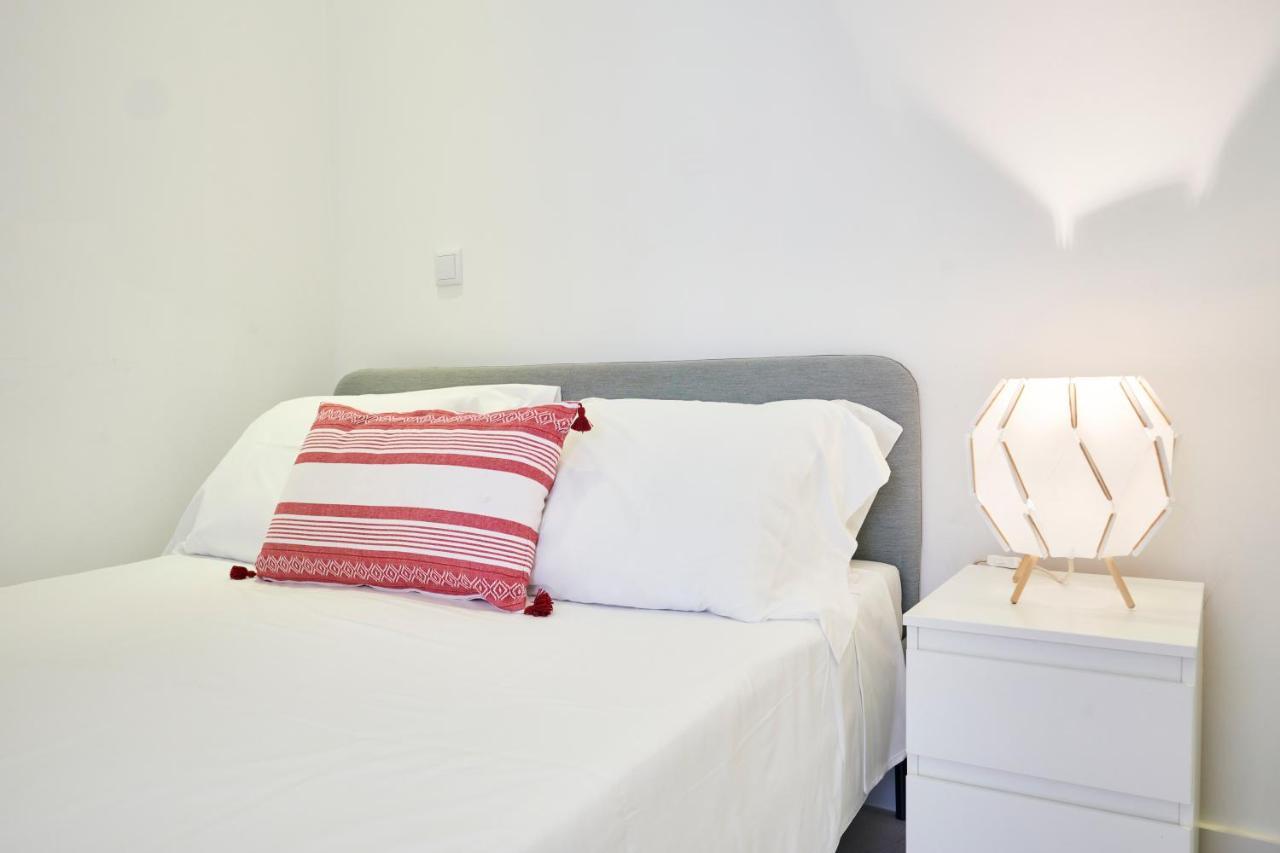 Altido Fabulous 3-Br Apartment In Western Лиссабон Экстерьер фото