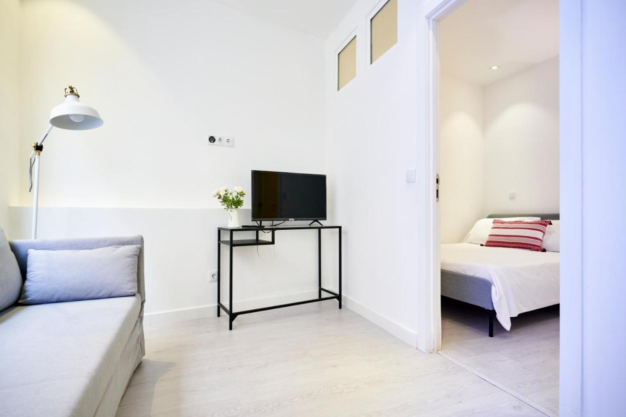 Altido Fabulous 3-Br Apartment In Western Лиссабон Экстерьер фото